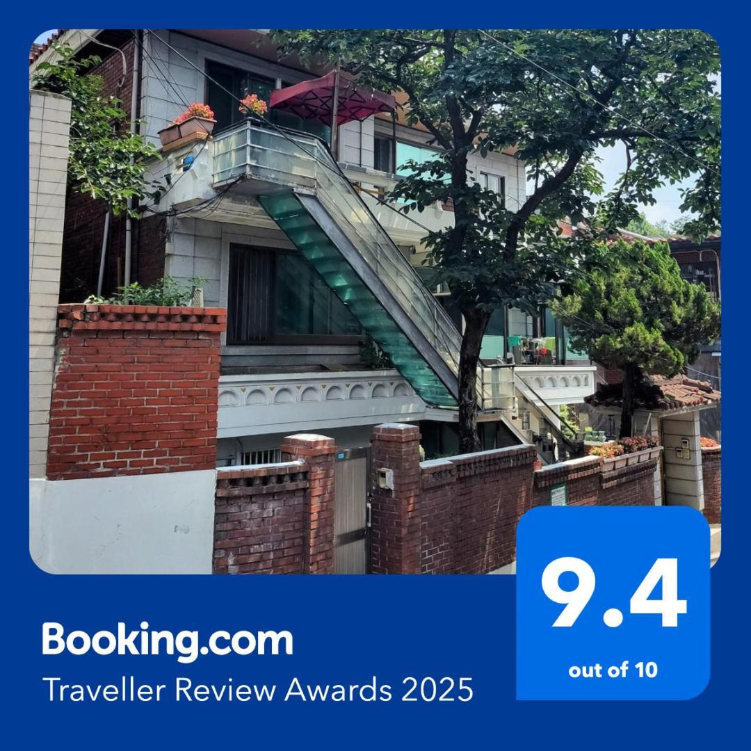 Newly Renovated Hidden Gem #2 Villa *